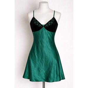 Vtg Women Green Velvet Satin Coquette Dollette Slip Dress M Forest Whimsigoth‎